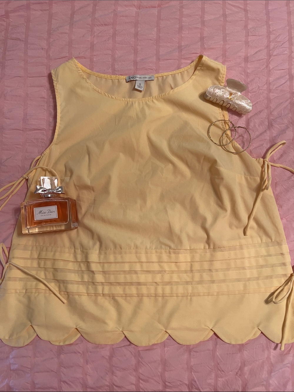 Cato Pale Yellow Scalloped Tie-Side Sleeveless Top